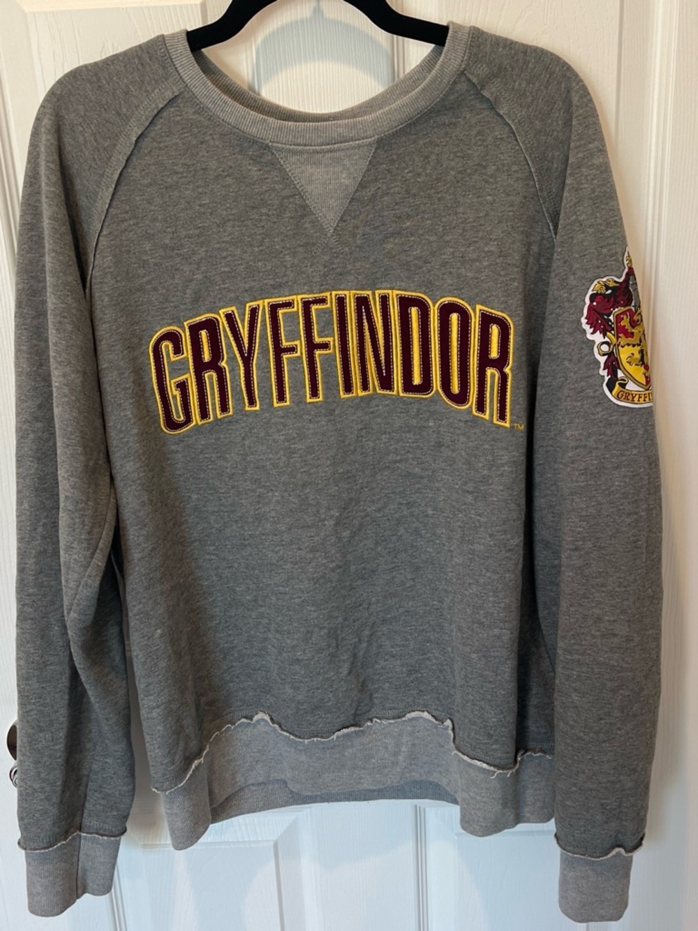 Gryffindor Embroidered Crewneck Sweatshirt - Gray